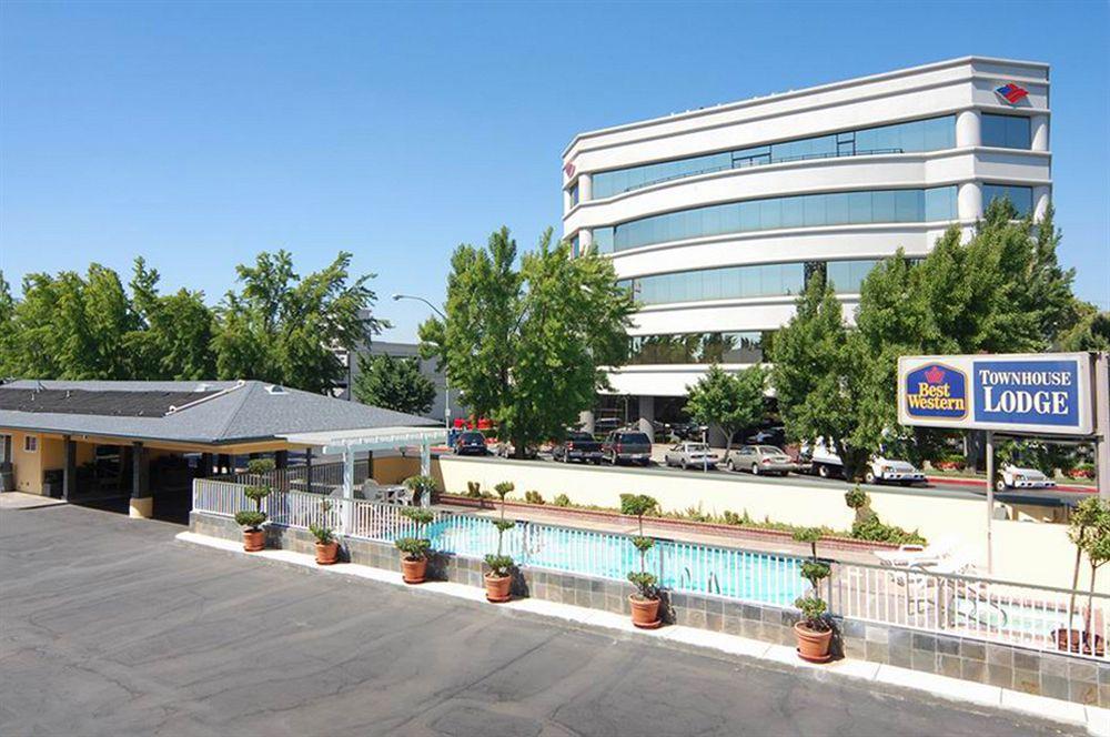 Best Western Town House Lodge Модесто Экстерьер фото